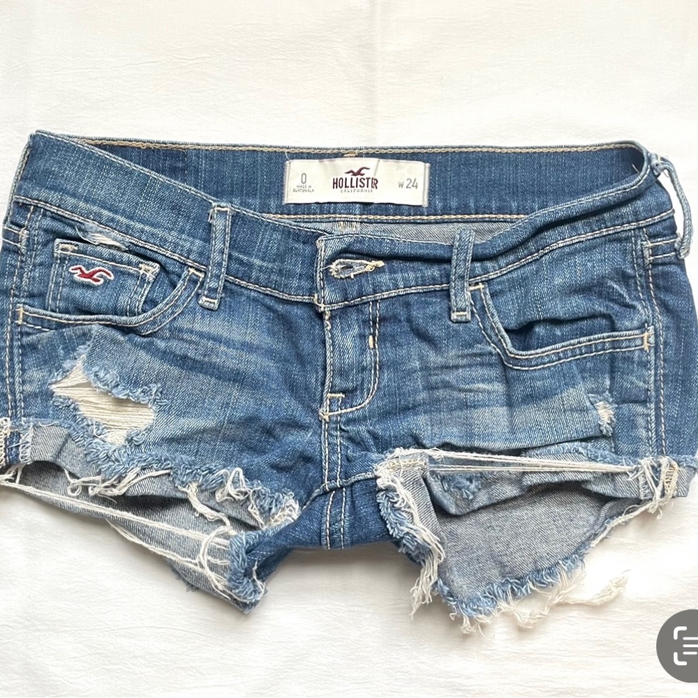 Hollister denim jean shorts, size 0